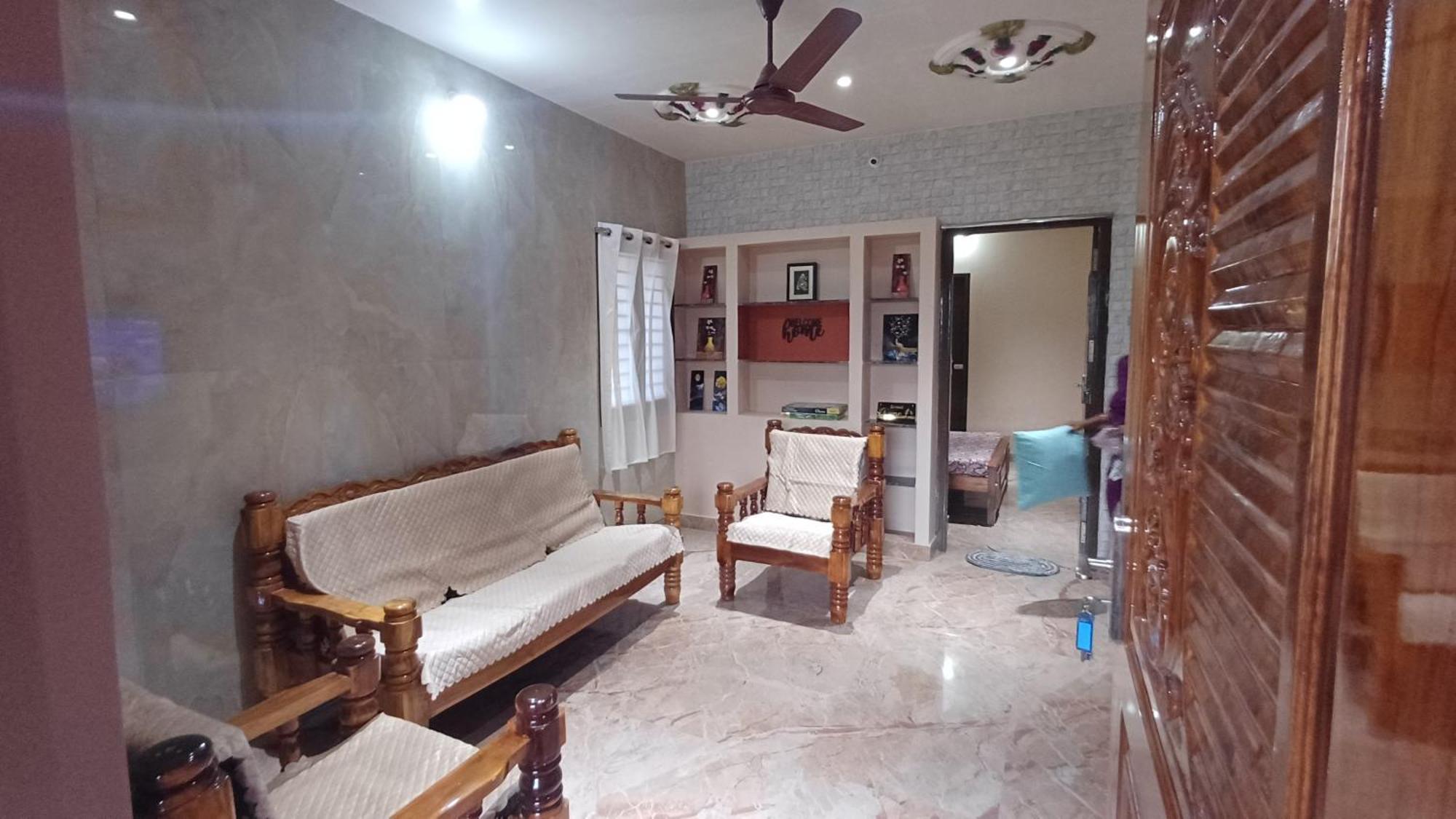 Shi'S Thulasi 2Bhk In Coimbatore Near To Karpagam College, Palakkad Highway, Rathinam College And More Zewnętrze zdjęcie